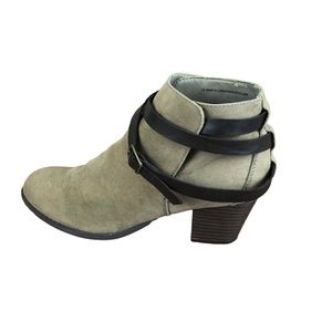 MOSSIMO SUPPLY CO KIRIANA Strappy Ankle Boots
